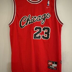 Vintage Nike Michael Jordan Chicago Bulls Jersey – Size Large
